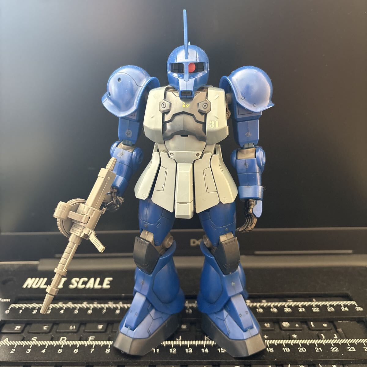 Yahoo!オークション -「mg 旧ザク」(完成品) (ガンダム)の落札相場