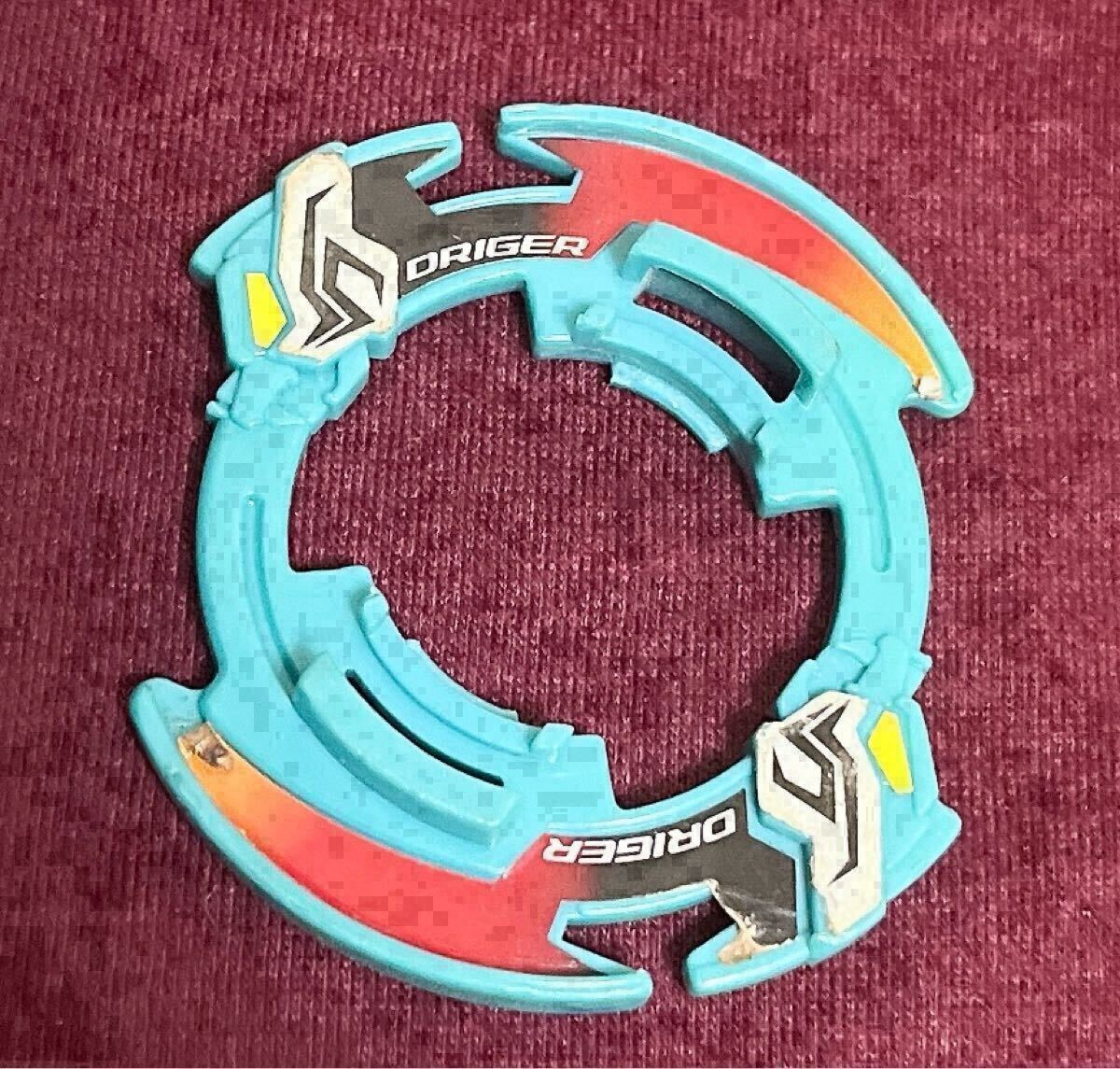 Yahoo!オークション - 未組立 ベイブレード ドラグーンS ブルーメッキv