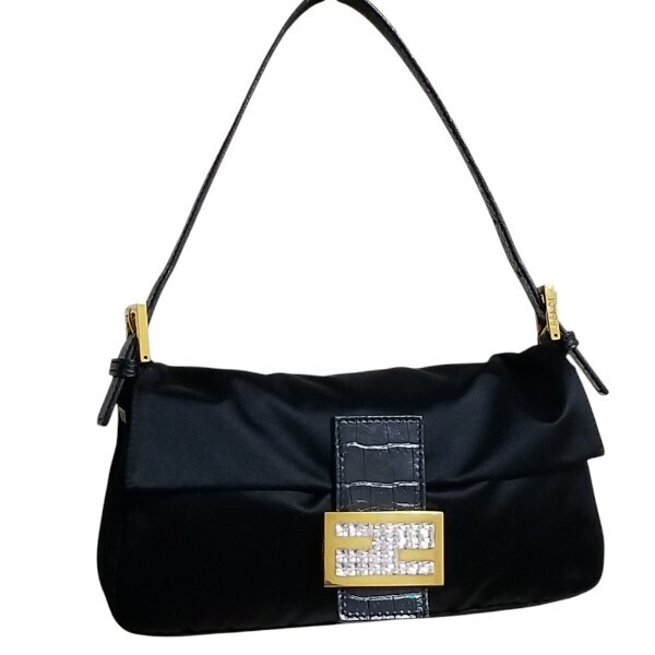 Yahoo!オークション -「fendi マンマバケット」の落札相場・落札価格