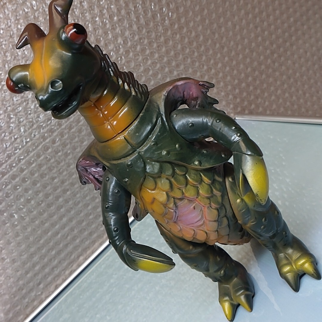 Yahoo!オークション -「キングギドラ ソフビ」(ビンテージ) の落札相場