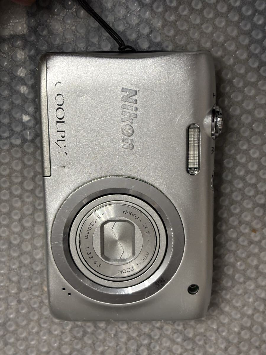 ニコン COOLPIX A100 [シルバー] オークション比較 - 価格.com