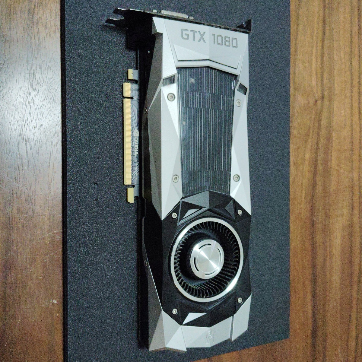 MSI GTX 1080 Founders Edition [PCIExp 8GB] オークション比較 - 価格.com