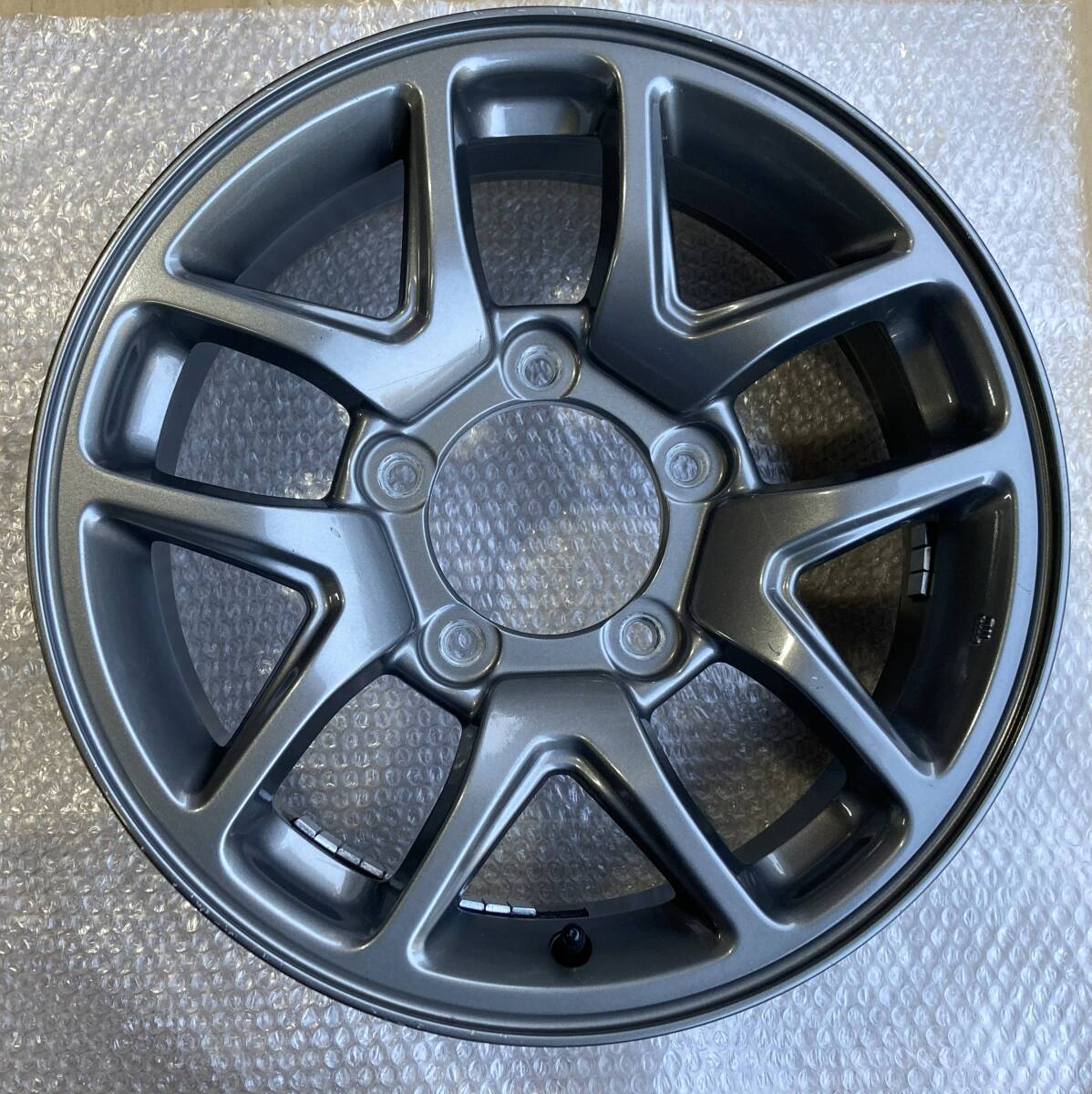 Yahoo!オークション -「ジムニー純正ホイール jb64」の落札相場・落札価格