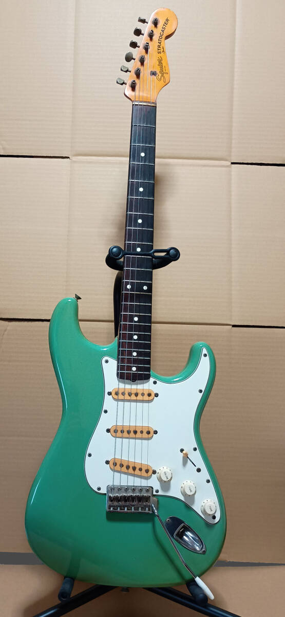Yahoo!オークション -「squier by fender」(ストラトキャスター