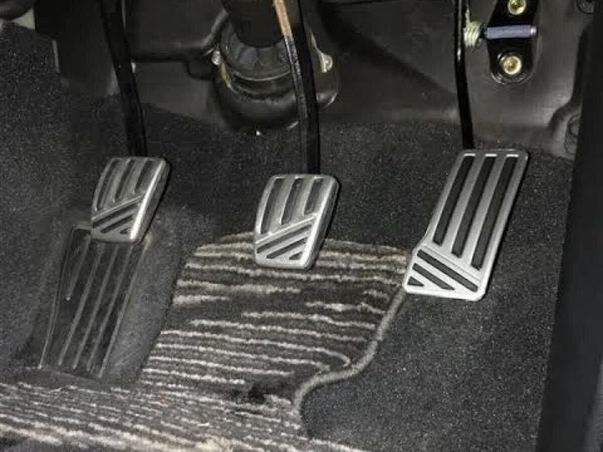 Yahoo!オークション -「jzx110 アクセルペダル」の落札相場・落札価格