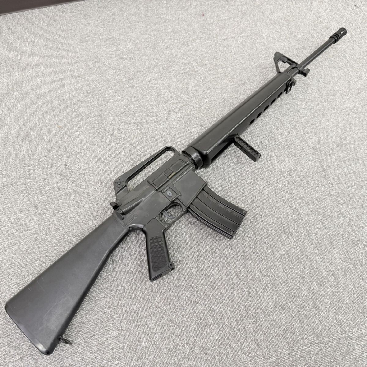 Yahoo!オークション -「colt ar15」(電動ガン) (トイガン)の落札相場