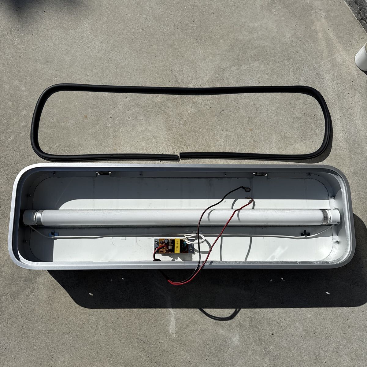 Yahoo!オークション -「デコトラレトロ蛍光灯」(トラック、ダンプ