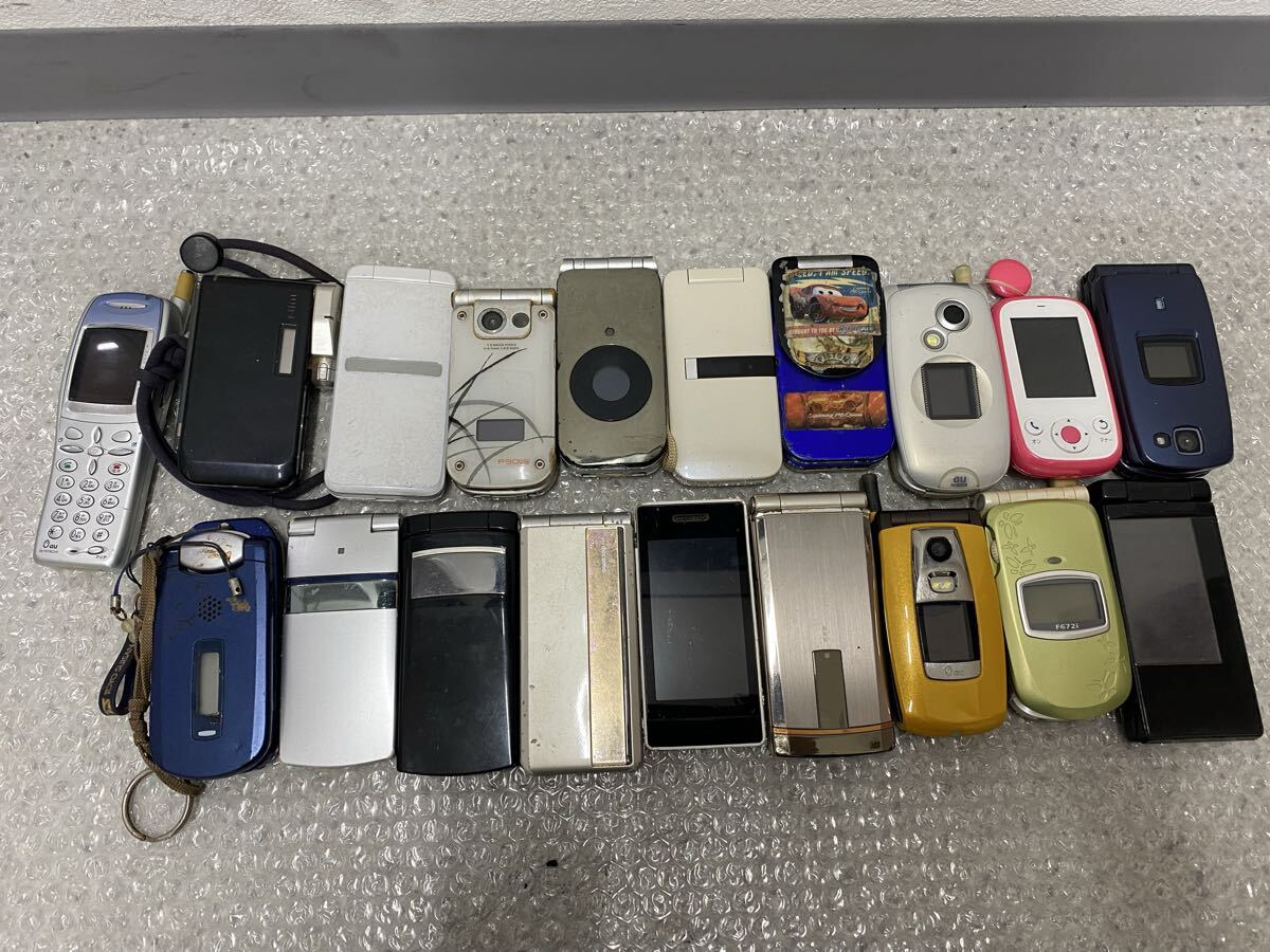 Yahoo!オークション -「ガラケー 大量」(その他) (携帯電話