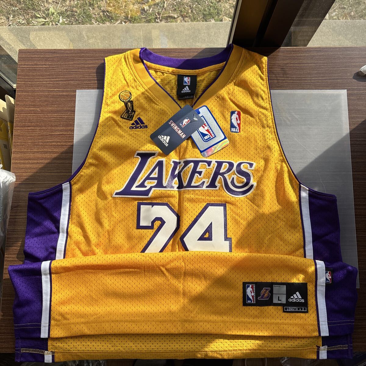 Yahoo!オークション -「コービーブライアント」(ユニフォーム) (ウエア