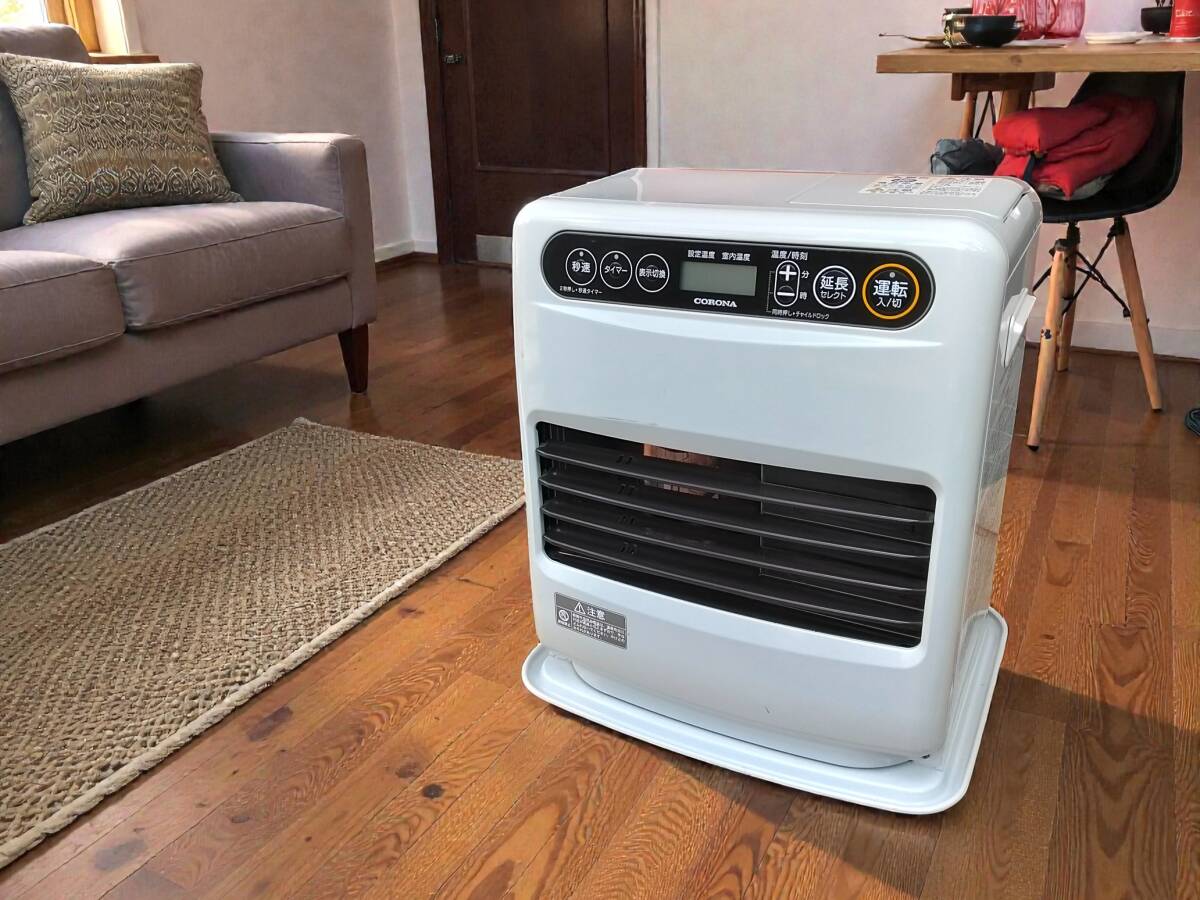 Yahoo!オークション -「美品コロナ石油ファンヒーター」(ファン