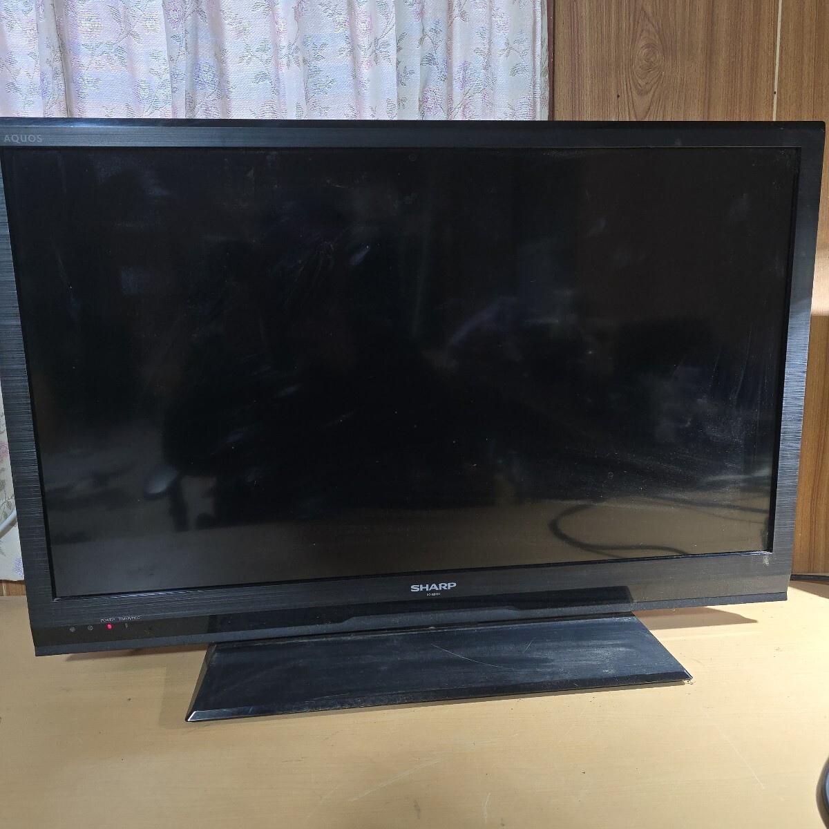 シャープ AQUOS LC-32H10 [32インチ] オークション比較 - 価格.com