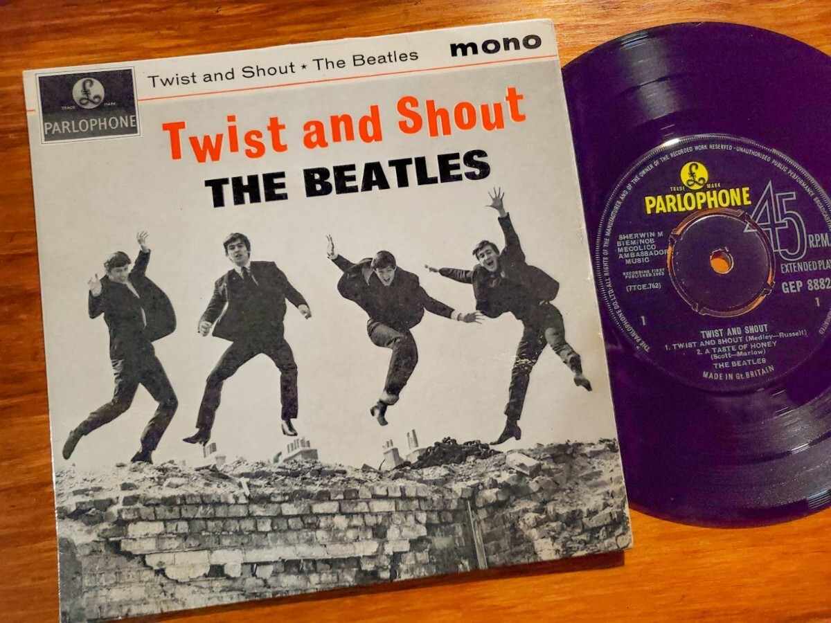 Yahoo!オークション -「uk mono beatles」の落札相場・落札価格