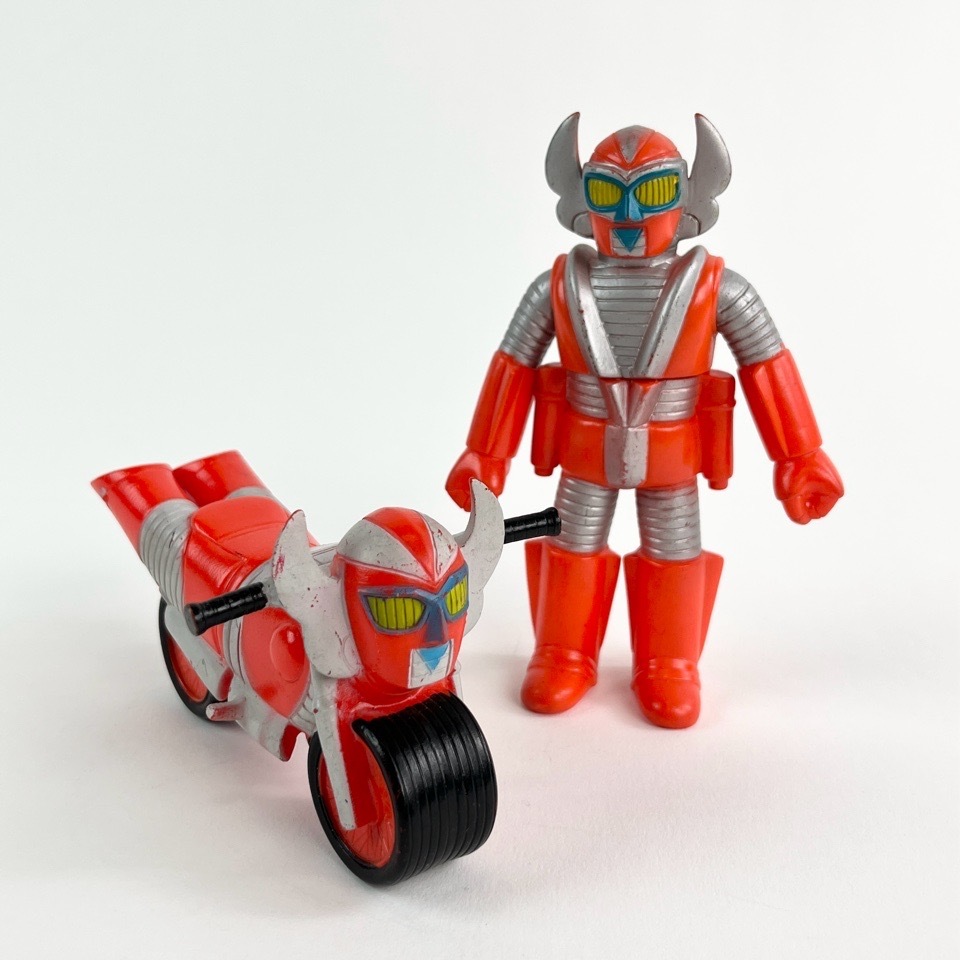 Yahoo!オークション -「電人ザボーガー ソフビ」の落札相場・落札価格