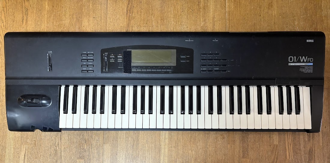 Yahoo!オークション -「korg 01／w fd」の落札相場・落札価格