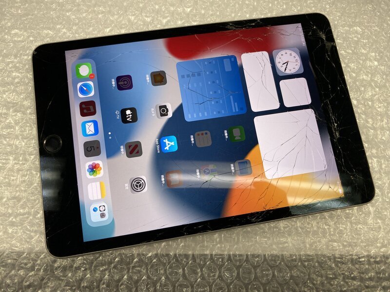 Apple iPad mini 4 Wi-Fi+Cellular 16GB SIMフリー オークション比較