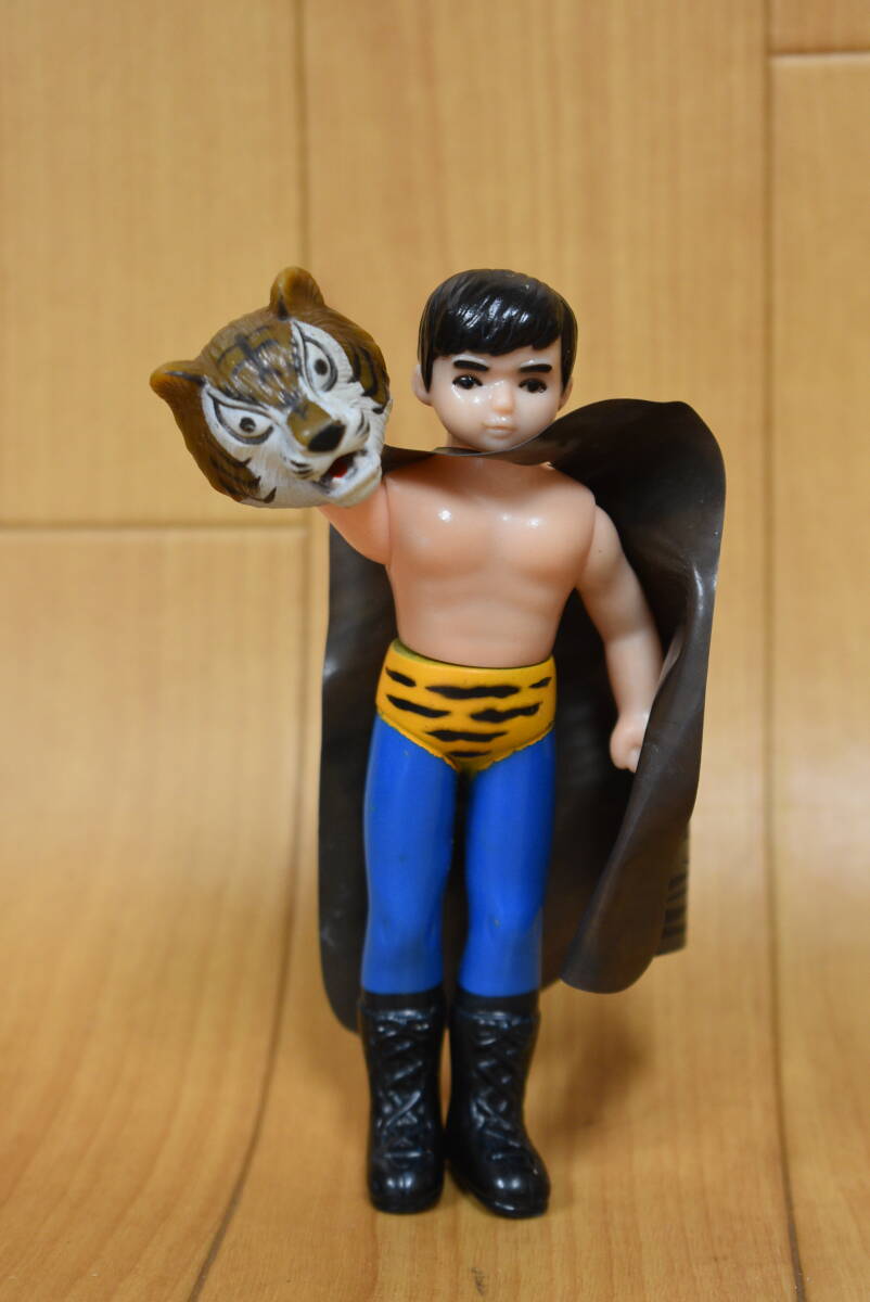 Yahoo!オークション -「中嶋 タイガーマスク ソフビ」の落札相場・落札価格