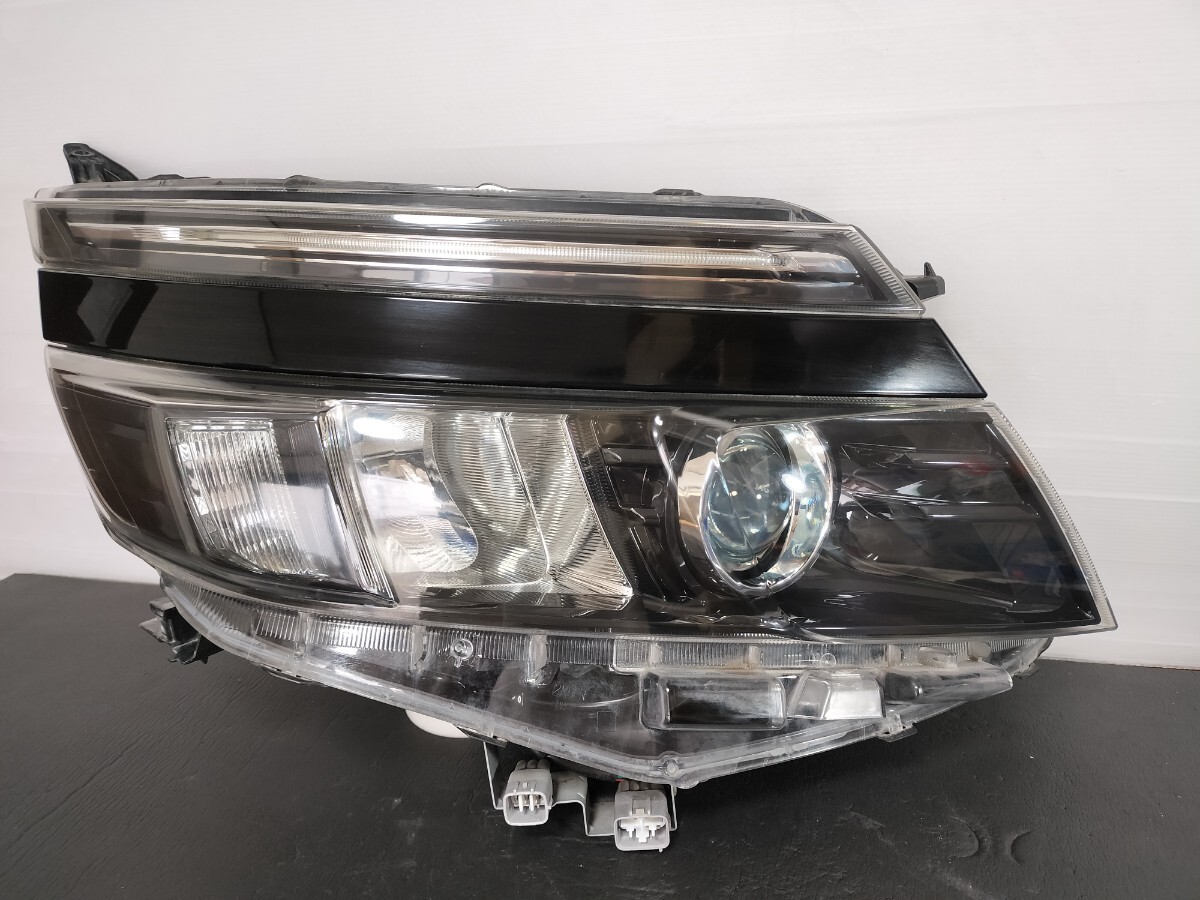 2026年最新】Yahoo!オークション -ヴォクシー 80 ヘッドライト 右の