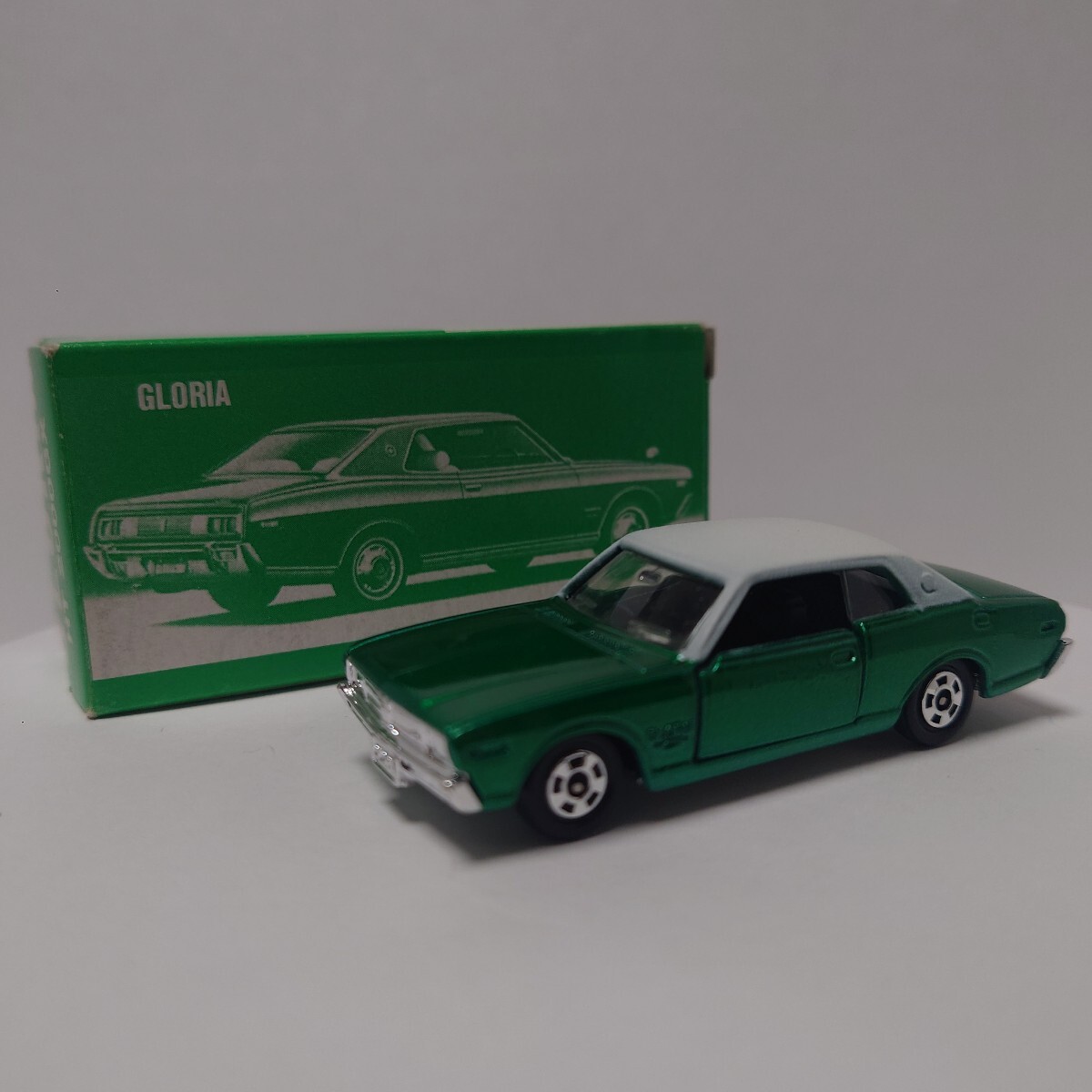 2026年最新】Yahoo!オークション -日産グロリア2000gx(トミカ)の中古品