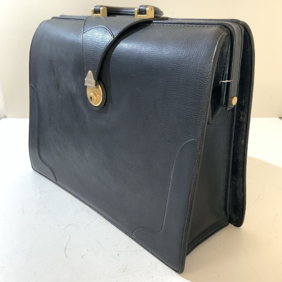 Yahoo!オークション -「バーバリー ダレスバッグ」の落札相場・落札価格