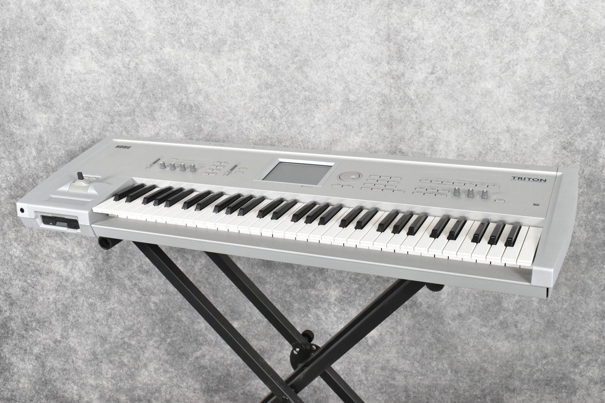 Yahoo!オークション -「korg triton」(キーボード、シンセサイザー