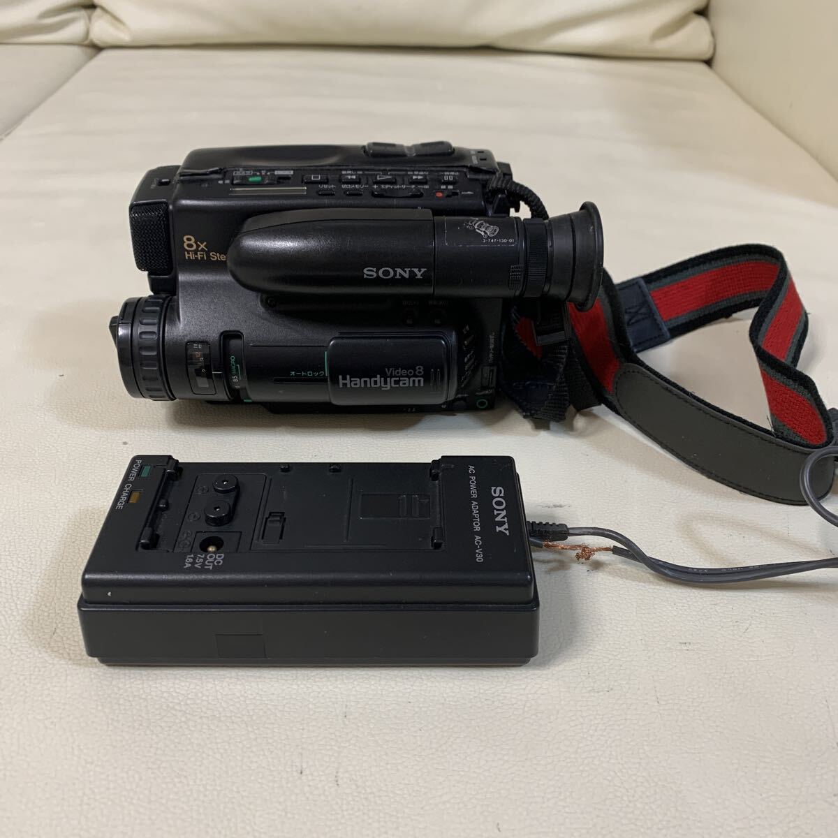 Yahoo!オークション -「sony ccd-tr75」の落札相場・落札価格