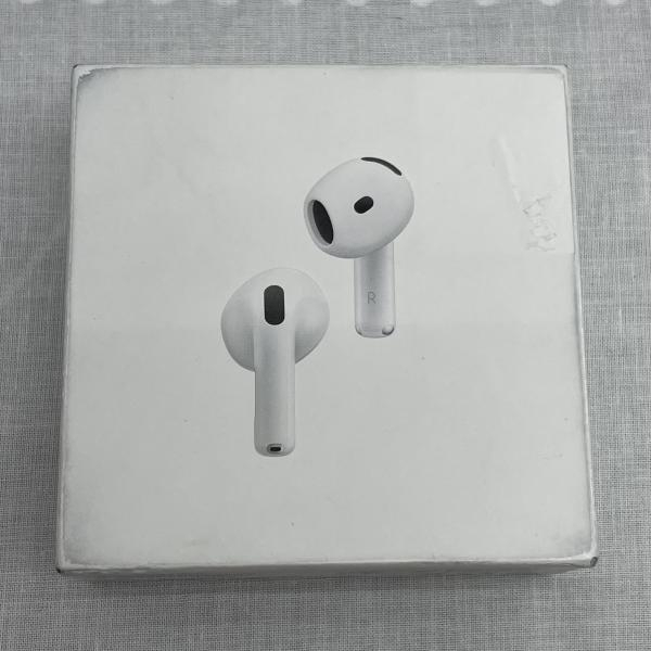 Apple AirPods 4 アクティブノイズキャンセリング搭載モデル MXP93J/A
