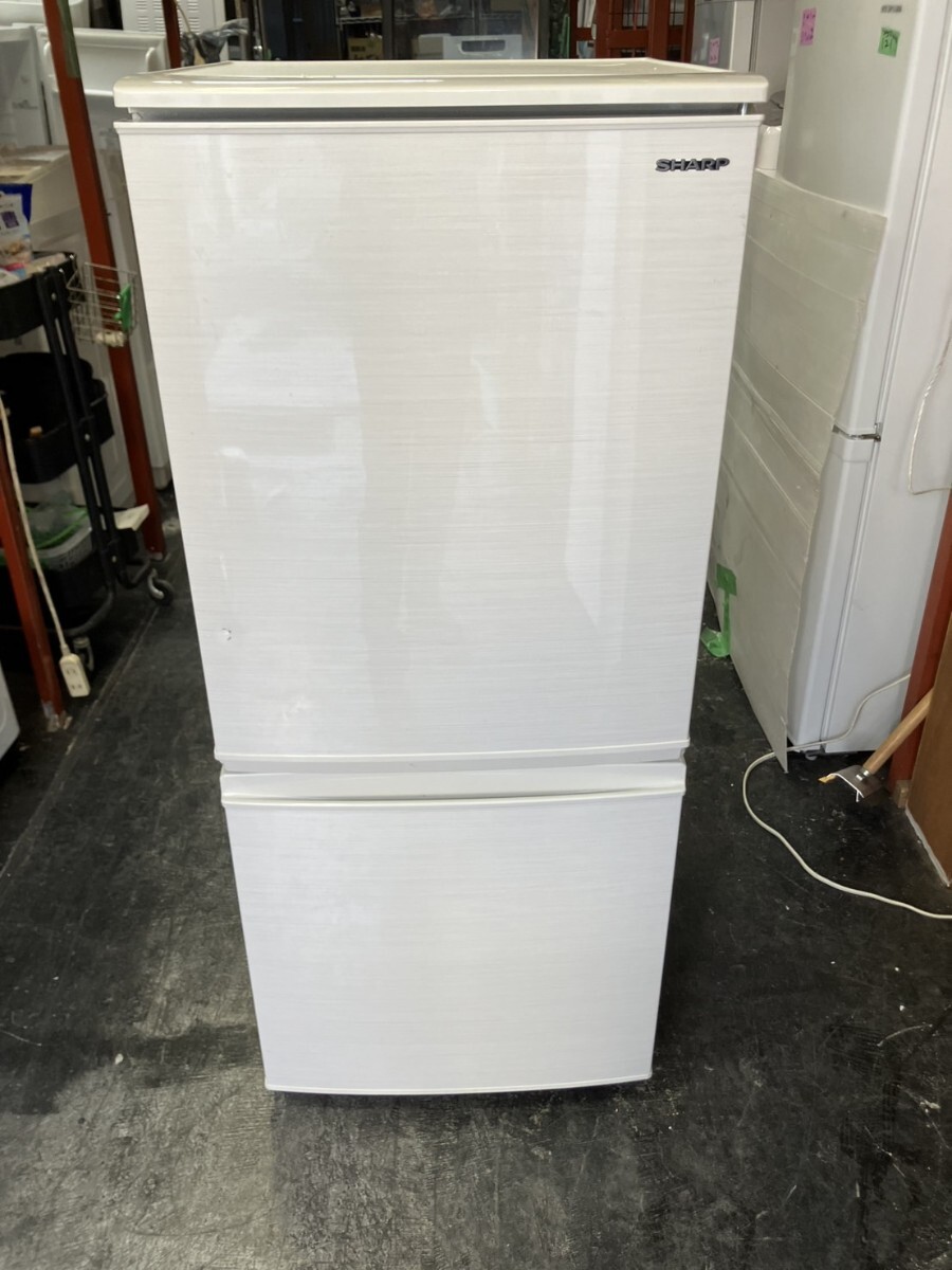 シャープ SJ-D14E-W [ホワイト系] オークション比較 - 価格.com