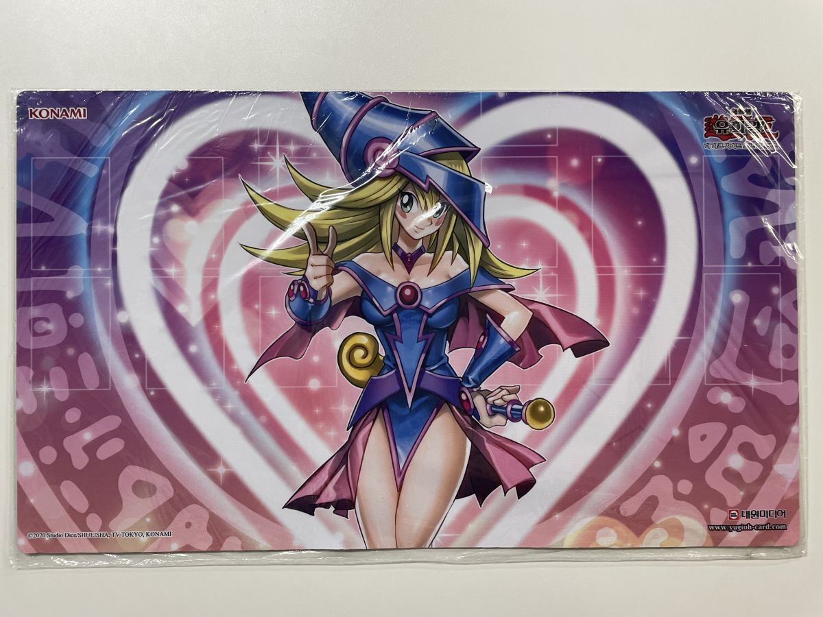 Yahoo!オークション -「ブラックマジシャンガール プレイマット