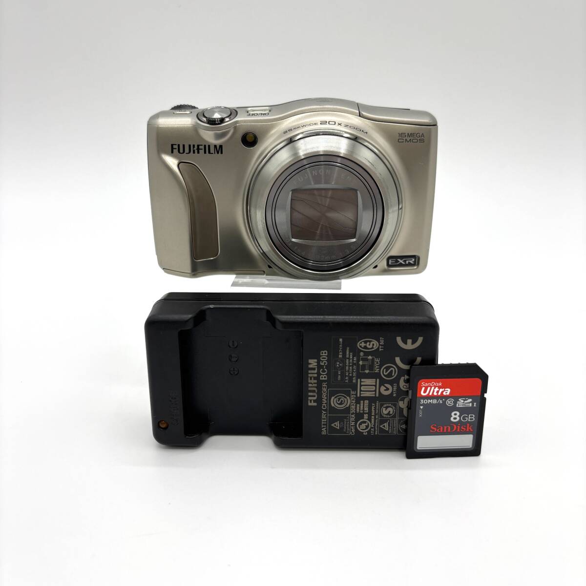 富士フイルム FinePix F800EXR オークション比較 - 価格.com