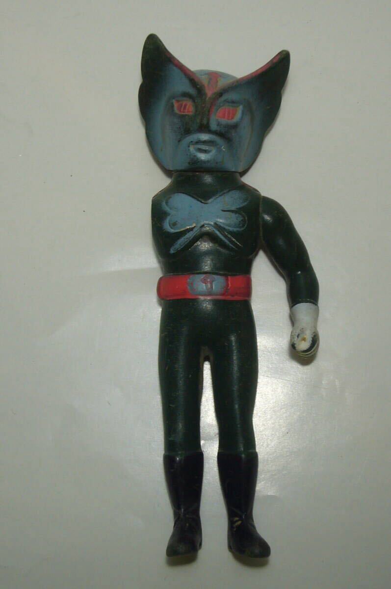 Yahoo!オークション -「バロムワン ソフビ」の落札相場・落札価格