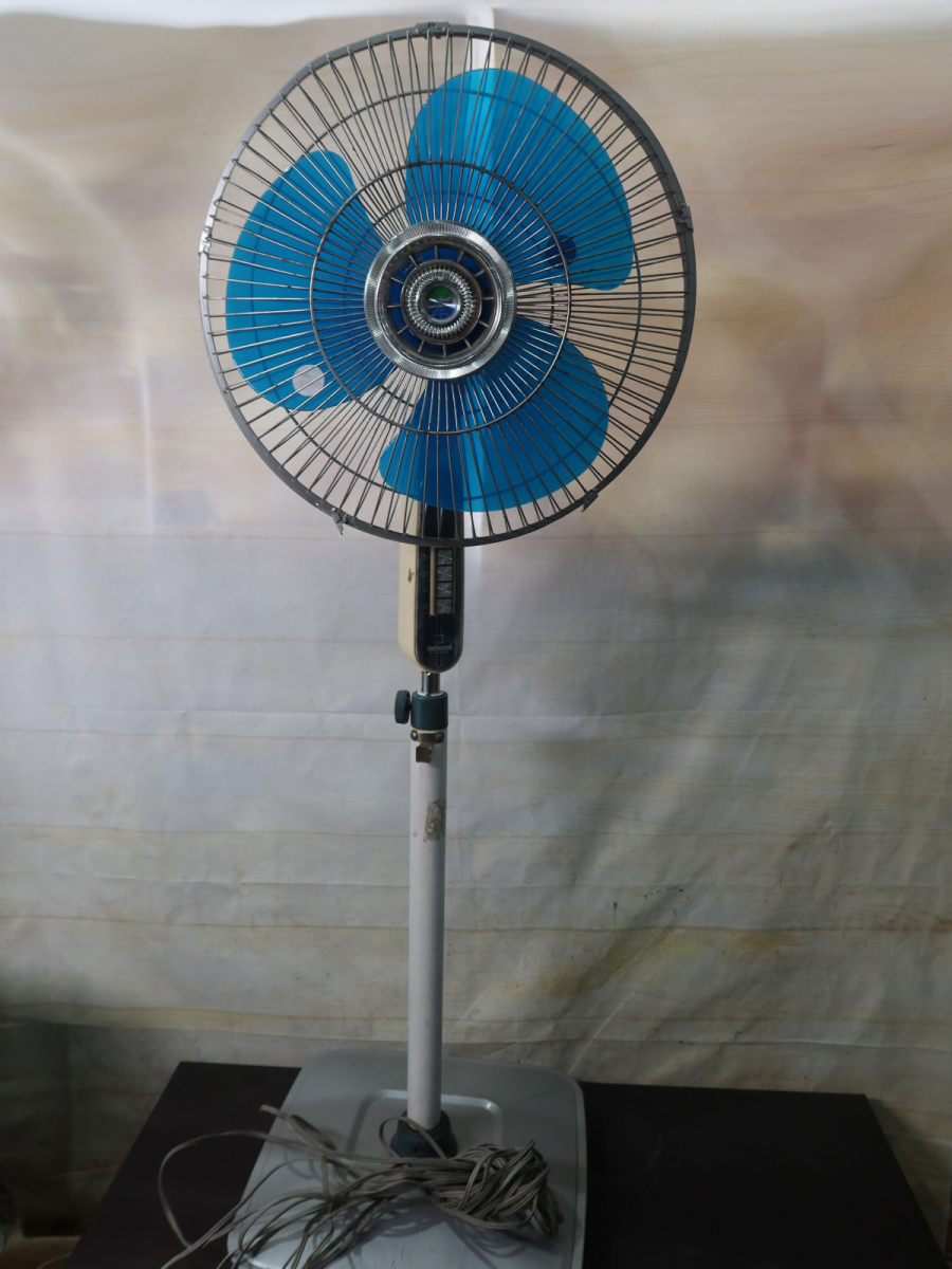 Yahoo!オークション -「昭和レトロ扇風機」の落札相場・落札価格