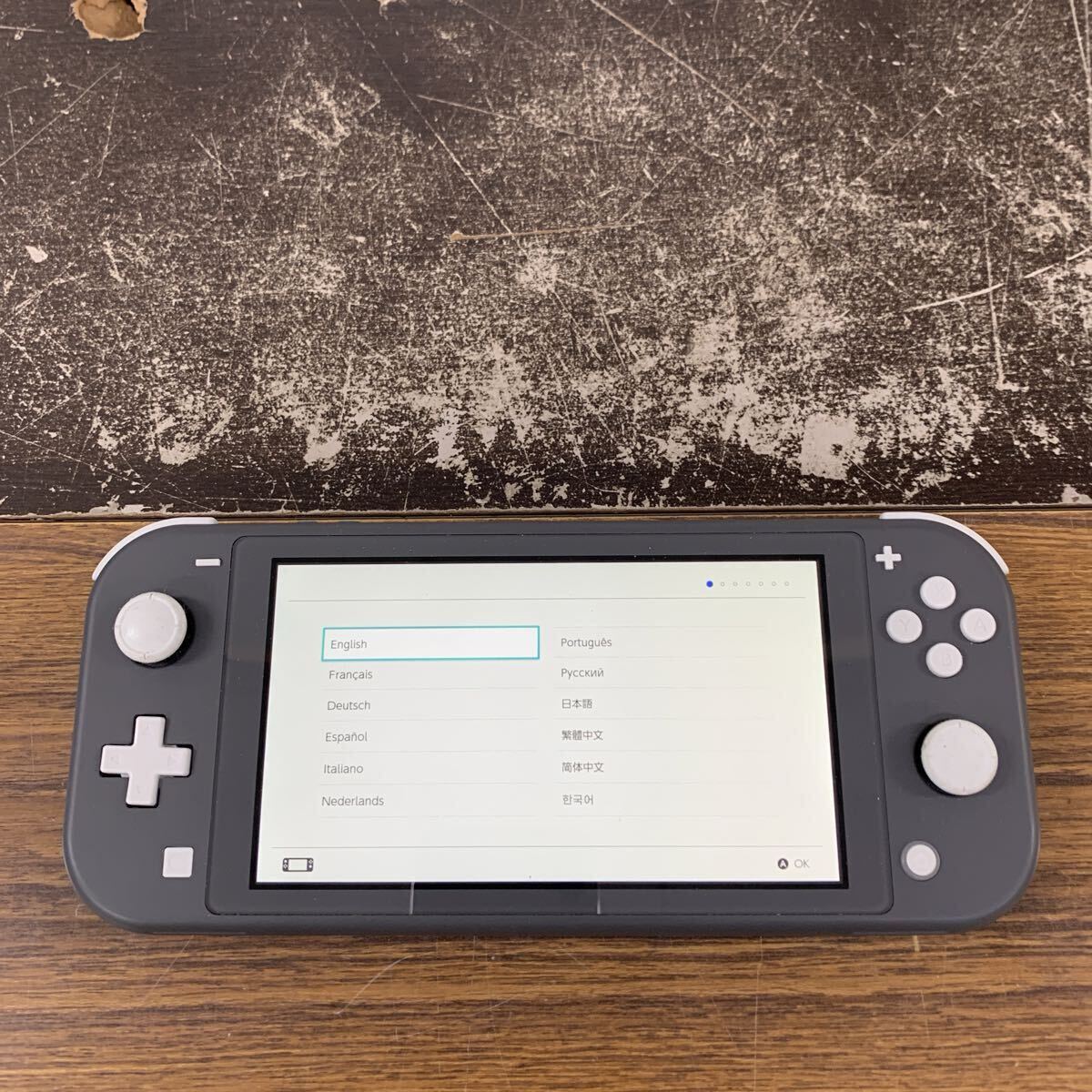 Yahoo!オークション -「switchライト」の落札相場・落札価格