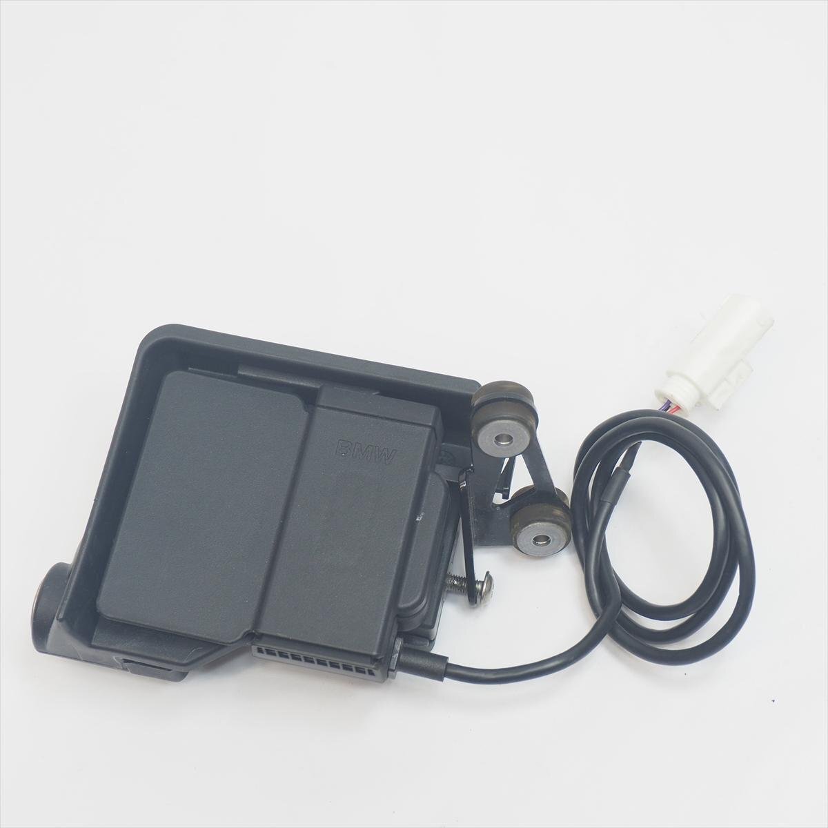 Yahoo!オークション -「bmw ナビホルダー」の落札相場・落札価格