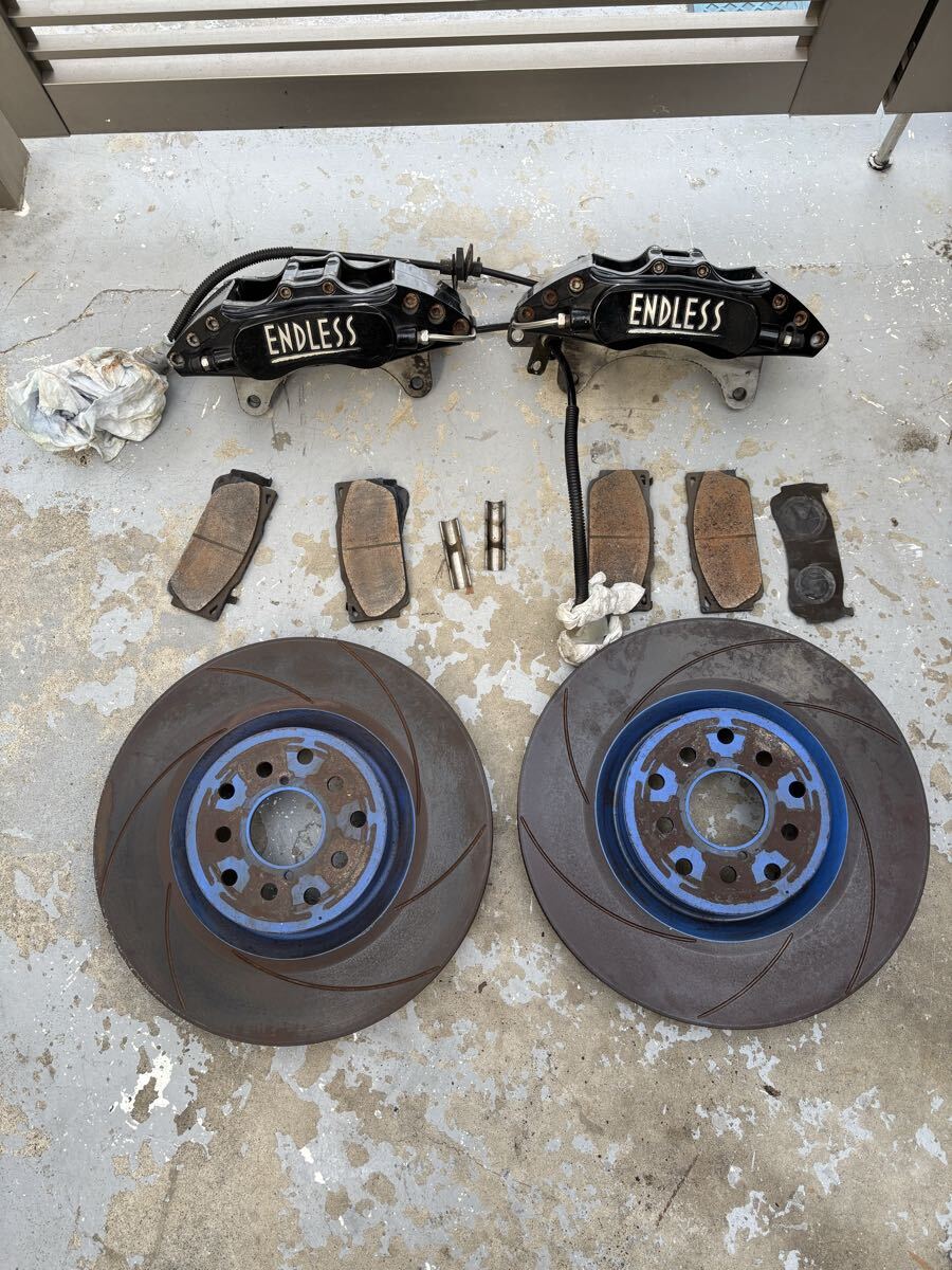 ブレーキキャリパーキットの値段と価格推移は？｜3件の売買データから