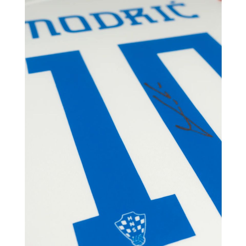 ルカ・モドリッチ【直筆サイン入り】クロアチア代表ユニホーム2022-23