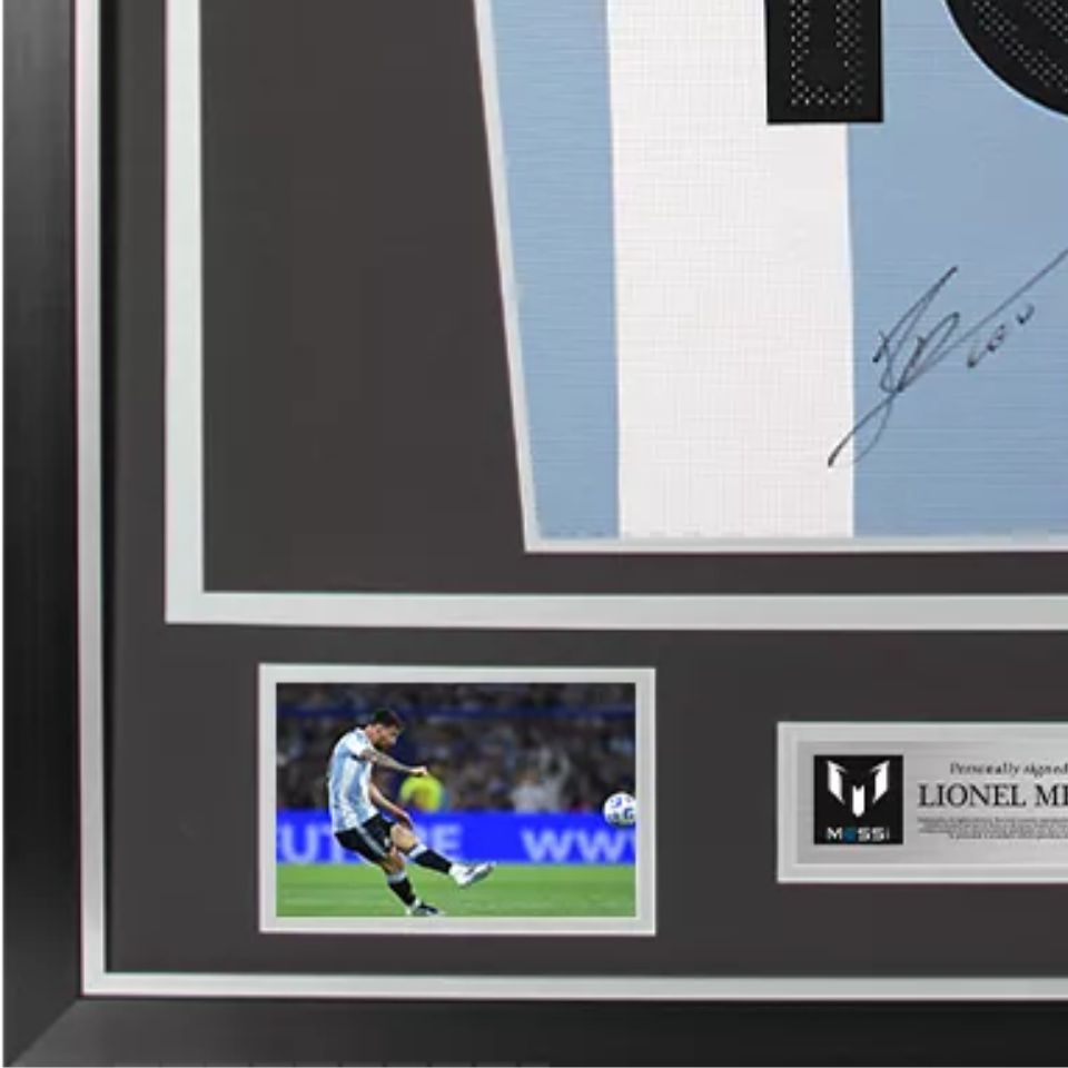 リオネル・メッシ【直筆サイン入り】2024-2025アルゼンチン代表