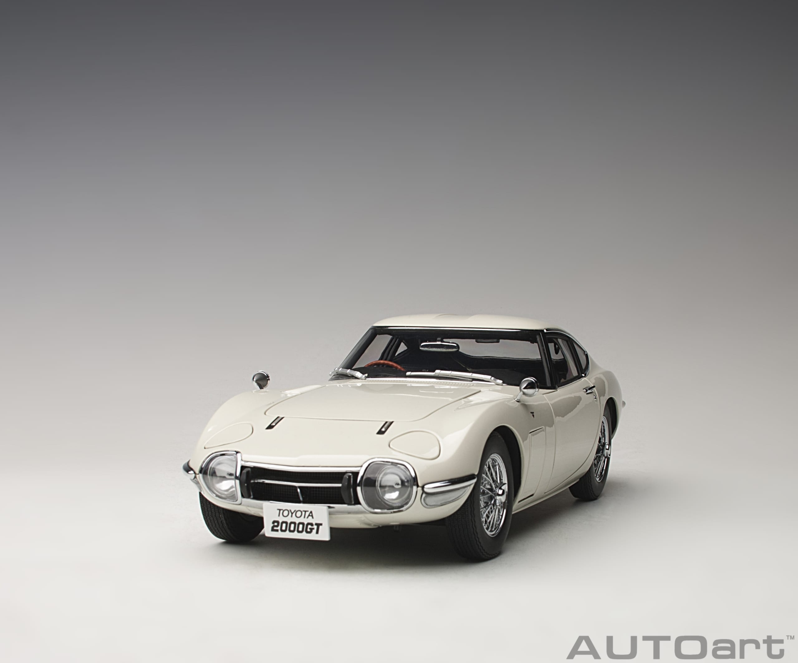 Toyota 2000GT (White with metal wire spoke wheels) | AUTOart