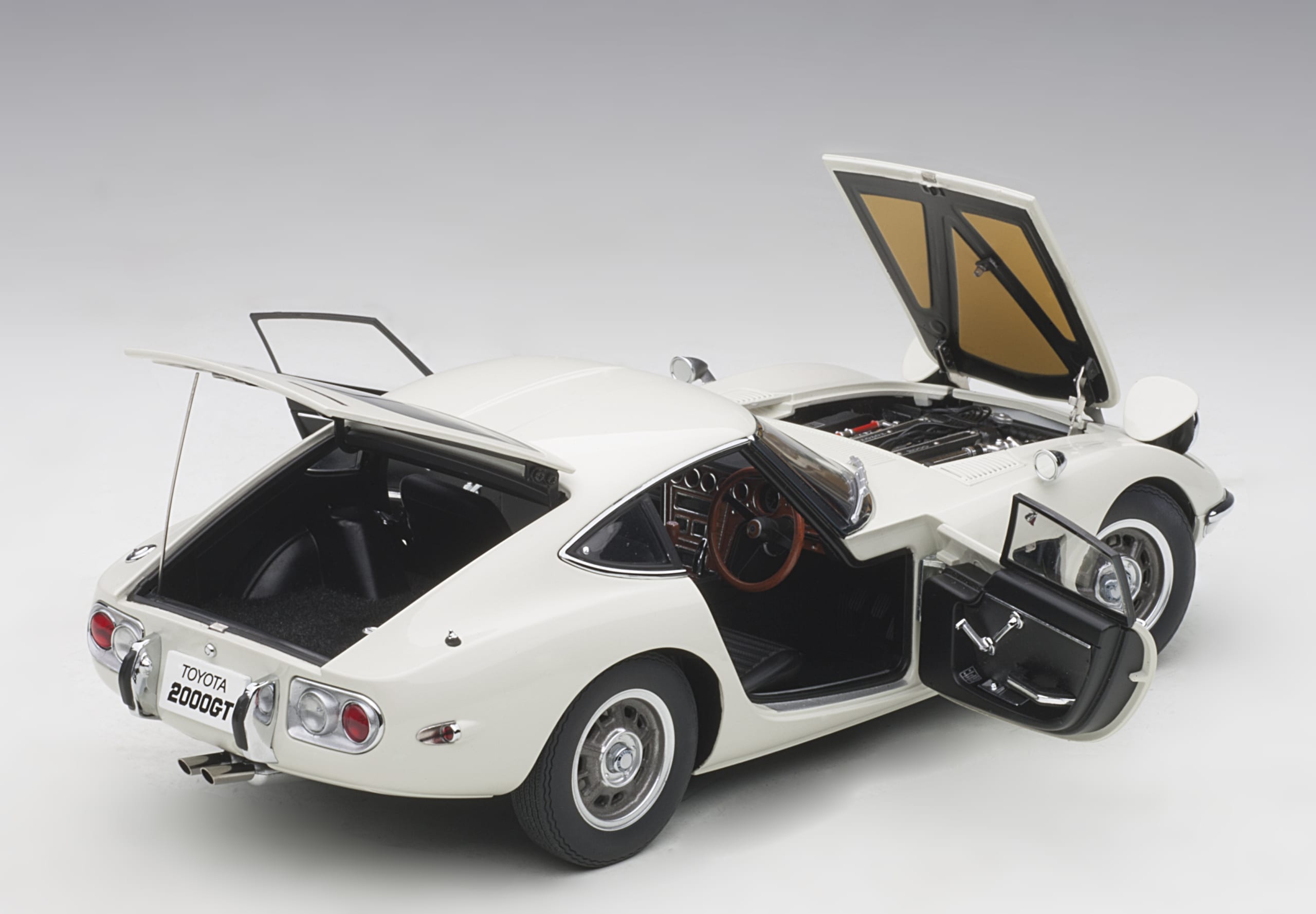 Toyota 2000GT (White) | AUTOart