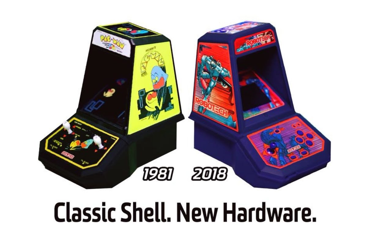 1980年代に海外で人気を得た卓上アーケードゲーム機が「Coleco Evolved