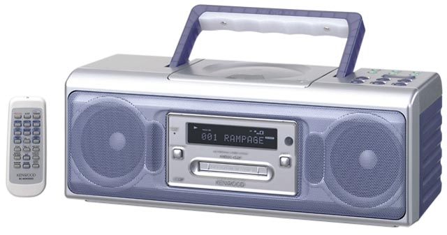 ケンウッド、スピーカーを強化したMDラジカセ