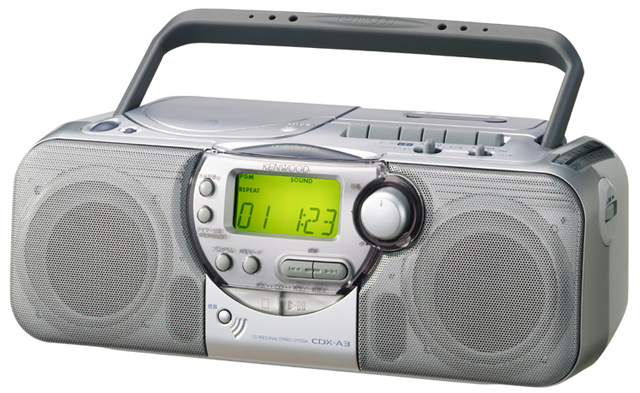 ケンウッド、WMA/MP3も再生可能なCDラジカセ
