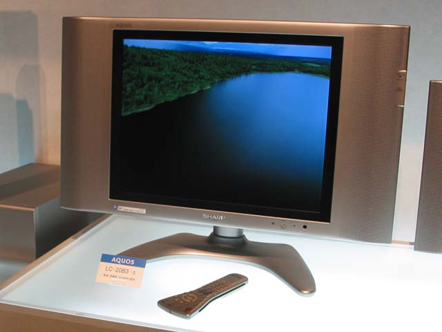 シャープ、液晶TV「AQUOS」の4:3タイプに3モデル