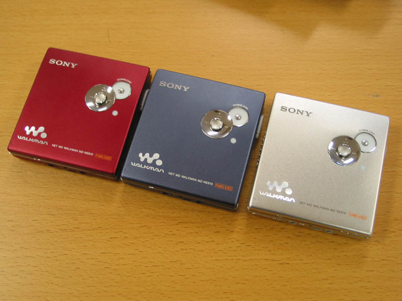 ソニー、両面アルミボディのNet MDウォークマン