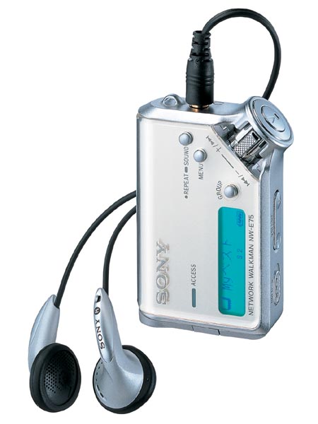 ソニー、コンパクトな角型ネットワークウォークマン