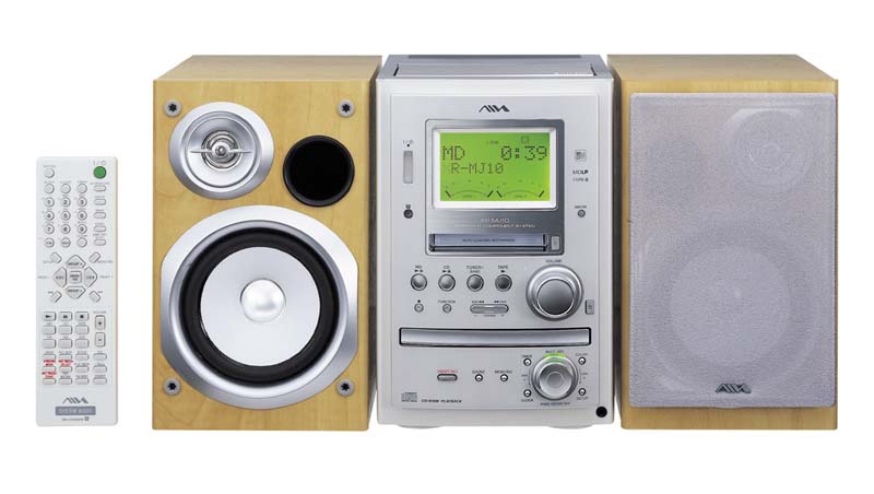 アイワ、“MEGAパワーサウンド”搭載のMDコンポ