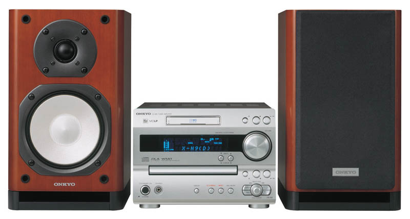 オンキヨー、Hi-MD搭載/iPod接続に対応したミニコンポ