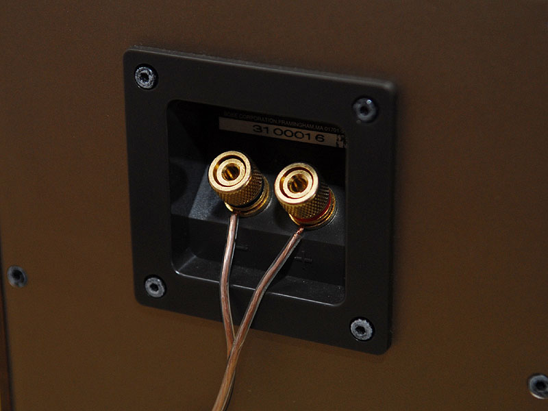 ボーズ、単品スピーカー「125」をセットにしたCD/DVDコンポ