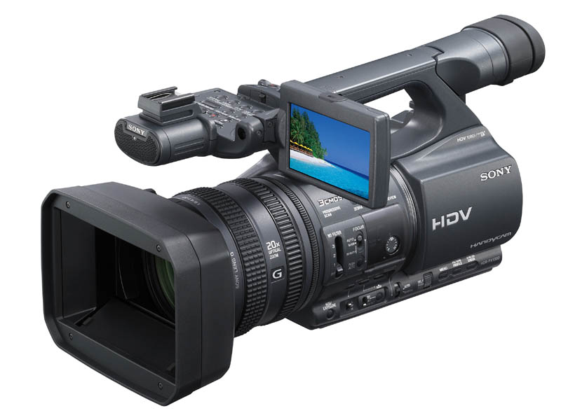 ソニー、広角29.5mmのGレンズ搭載HDVカメラ最上位機