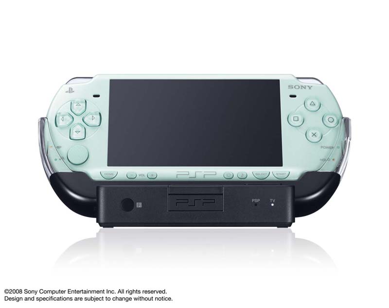 SCE、PSP-2000用の動画視聴向けリモコン付きクレードル
