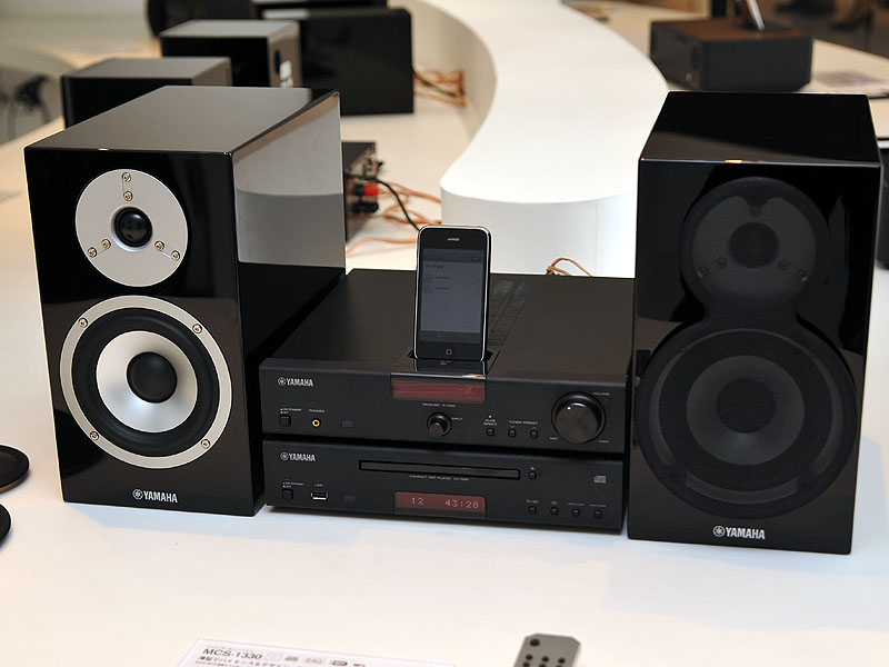 ヤマハ、iPod用Dockを標準搭載した実売13万円のコンポ